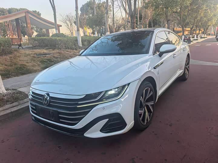 Фото 1 - Volkswagen CC