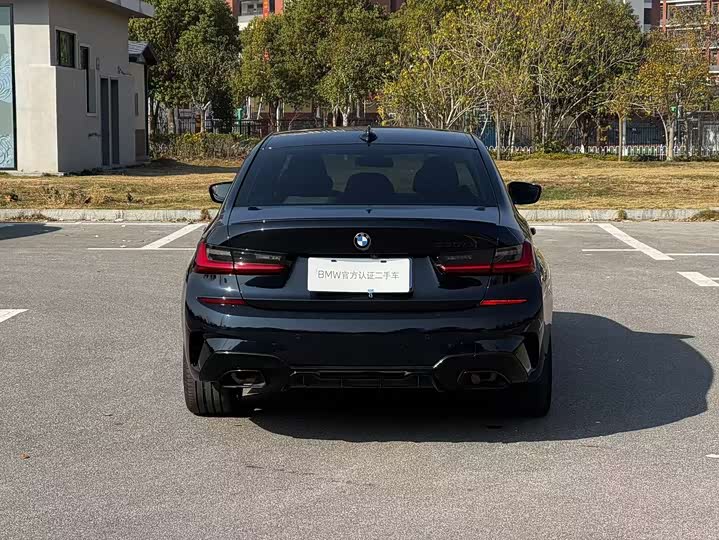 Фото 9 - BMW 3 Series