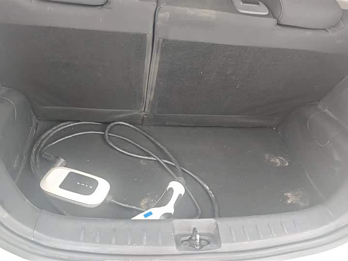 Фото 4 - Changan BenBen E-Star