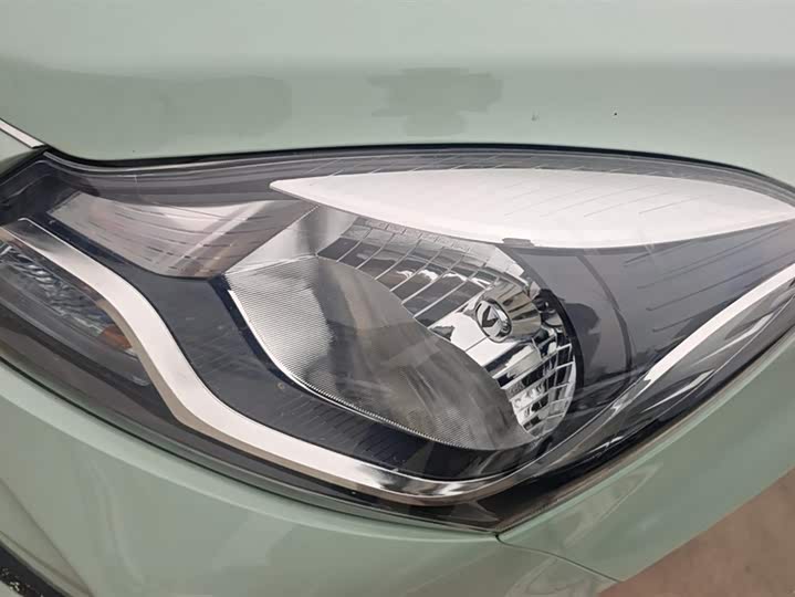 Фото 5 - Changan BenBen E-Star