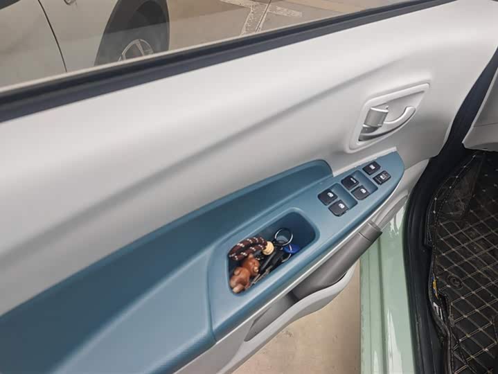 Фото 7 - Changan BenBen E-Star