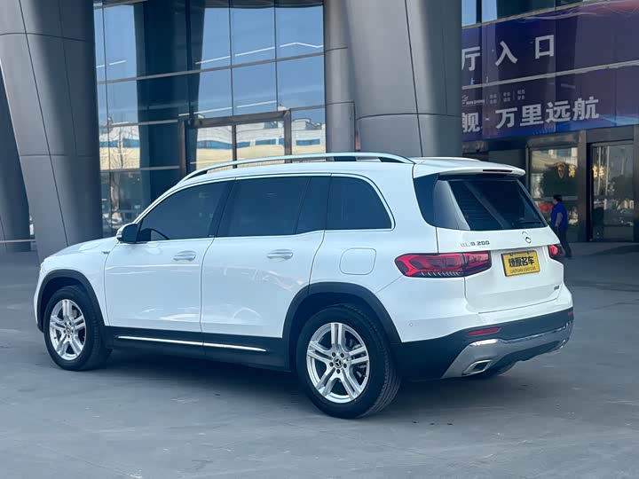 Фото 5 - Mercedes-Benz GLB-Class