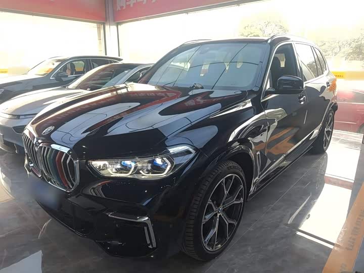 Фото 2 - BMW X5