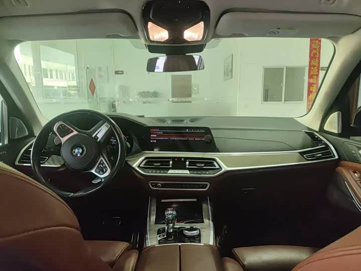 Фото 4 - BMW X7