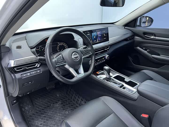 Фото 9 - Nissan Teana