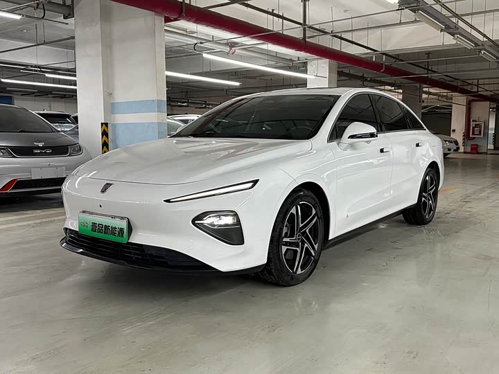 Фото 1 - Roewe D7