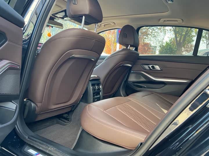 Фото 6 - BMW 3 Series