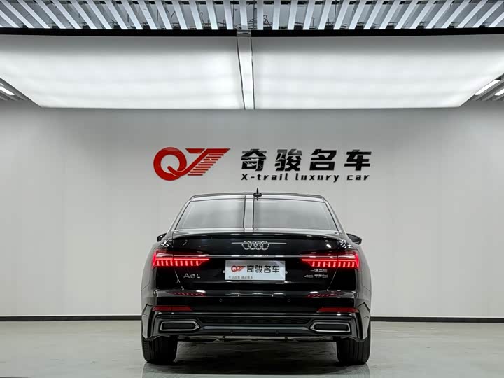 Фото 4 - Audi A6L