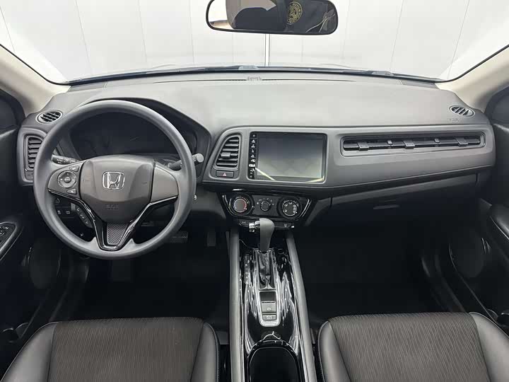 Фото 6 - Honda Vezel
