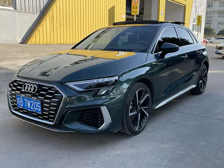 Фото 1 - Audi A3