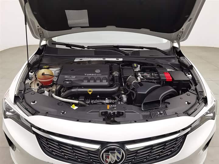 Фото 6 - Buick Verano