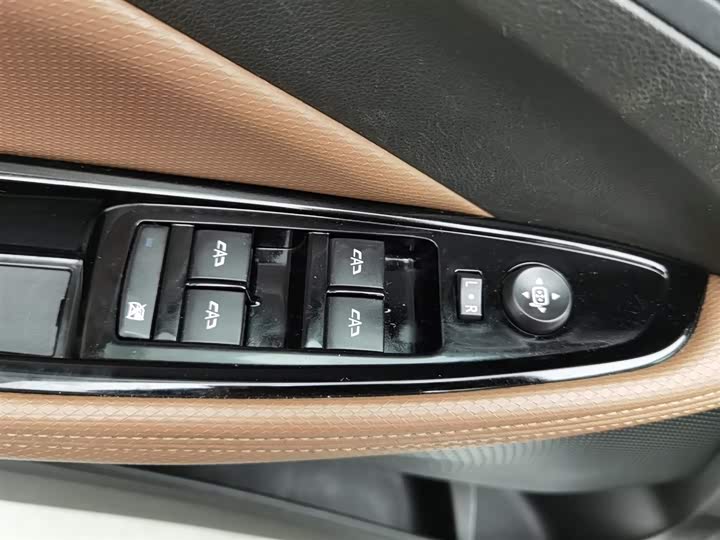 Фото 9 - Buick Verano