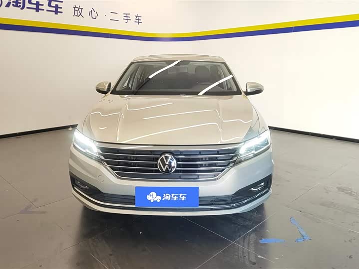 Фото 2 - Volkswagen Lavida