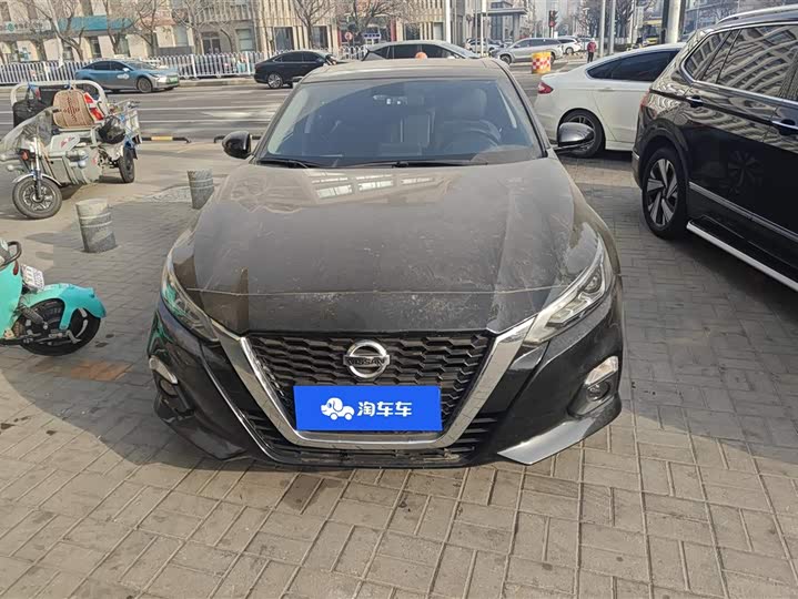 Фото 2 - Nissan Teana