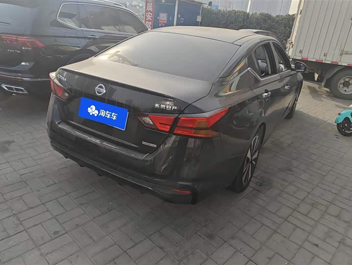 Фото 3 - Nissan Teana