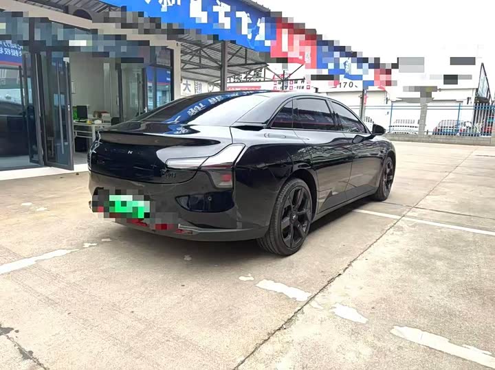 Фото 4 - XPeng Mona M03