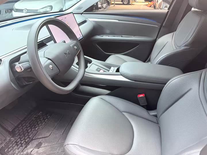 Фото 7 - XPeng Mona M03