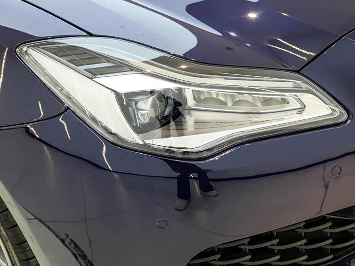 Фото 6 - Maserati Quattroporte