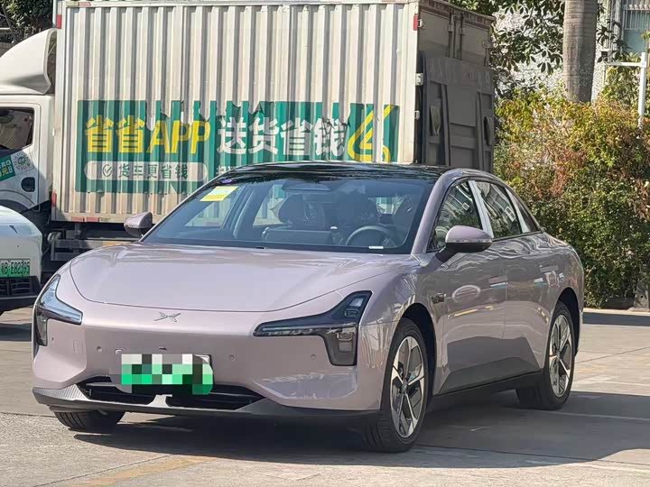 Фото 1 - XPeng Mona M03