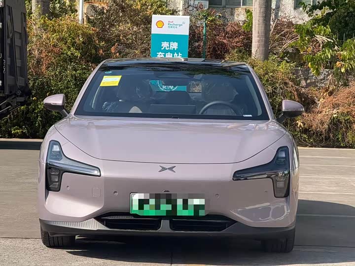 Фото 2 - XPeng Mona M03