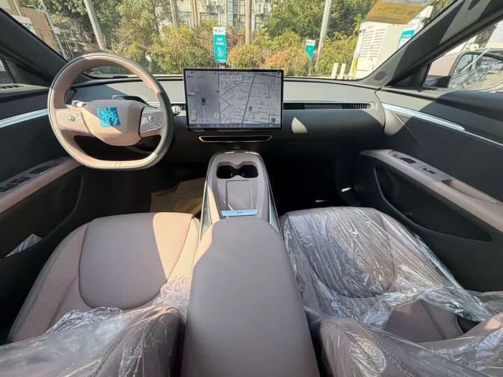 Фото 6 - XPeng Mona M03