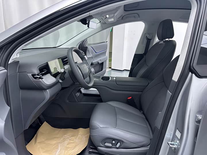 Фото 8 - XPeng G6