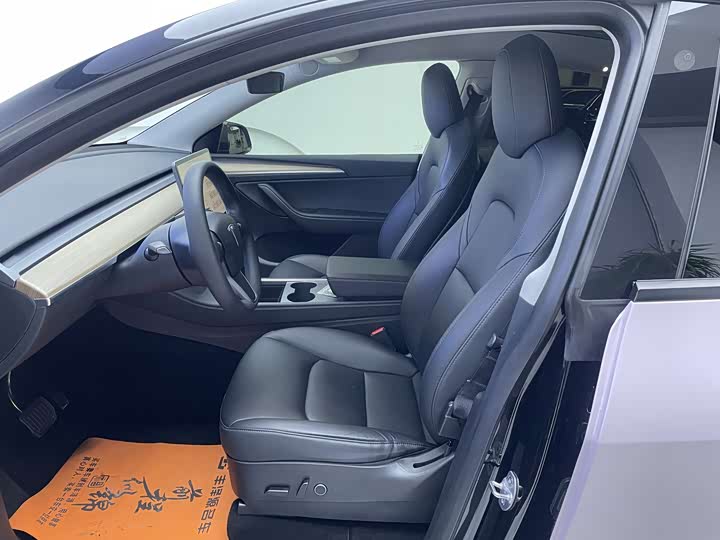 Фото 7 - Tesla Model Y