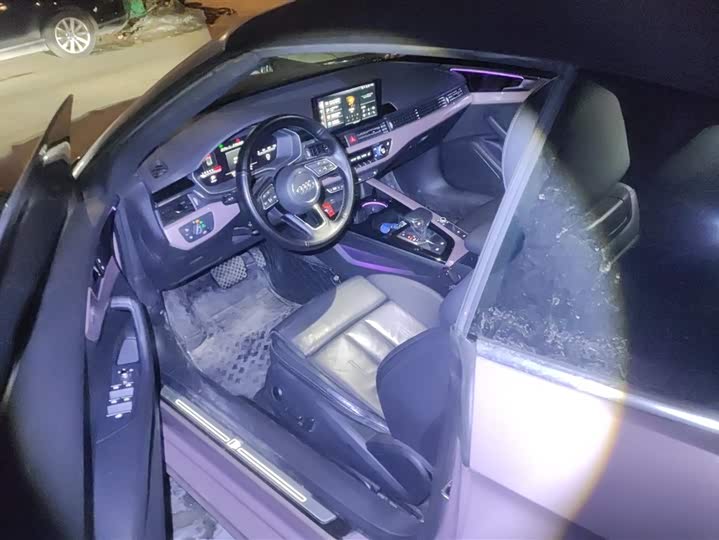 Фото 9 - Audi A5