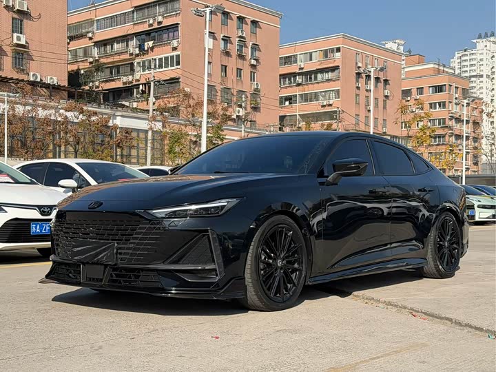 Фото 6 - Changan UNI-V