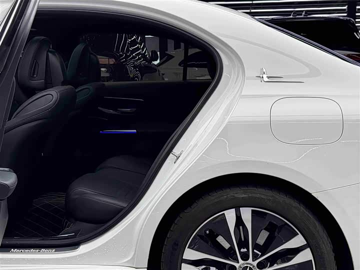 Фото 7 - Mercedes-Benz C-Class Hybrid