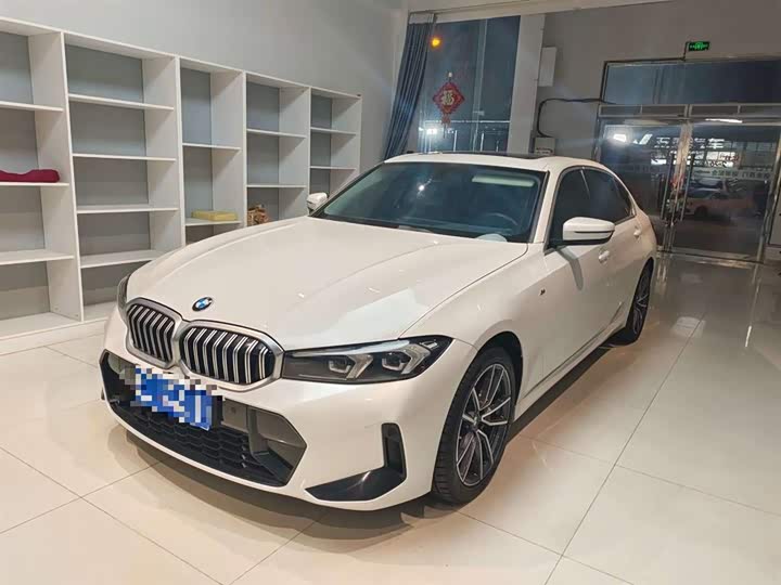 Фото 1 - BMW 3 Series