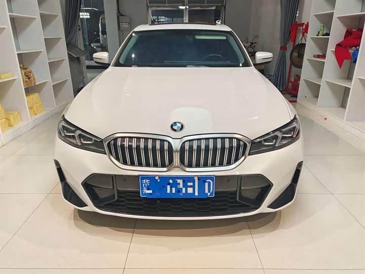 Фото 2 - BMW 3 Series