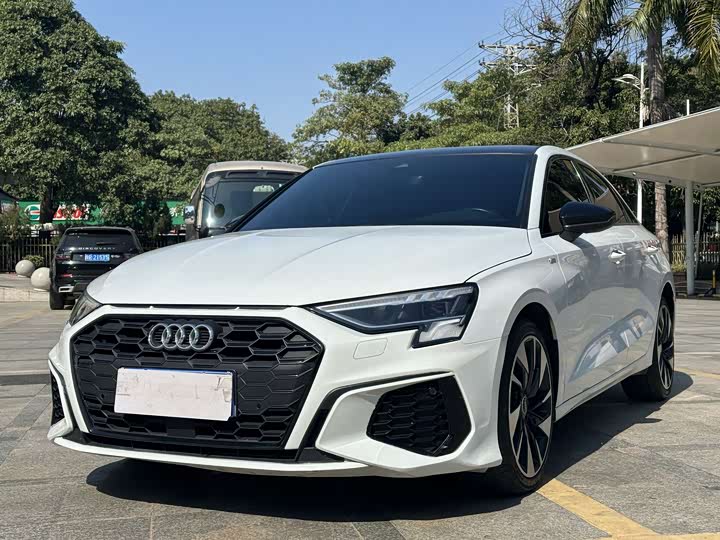 Фото 1 - Audi A3