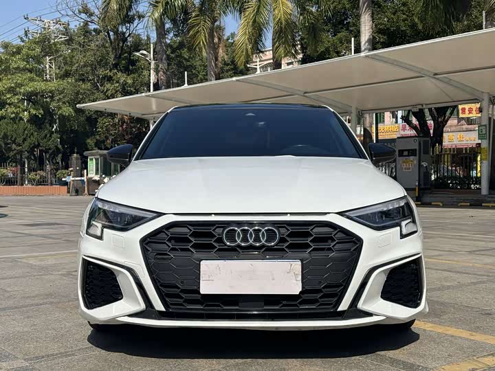 Фото 2 - Audi A3