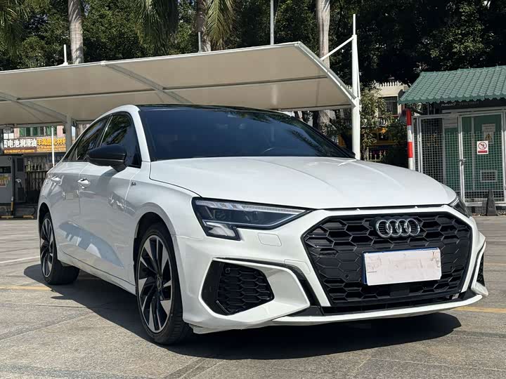 Фото 3 - Audi A3