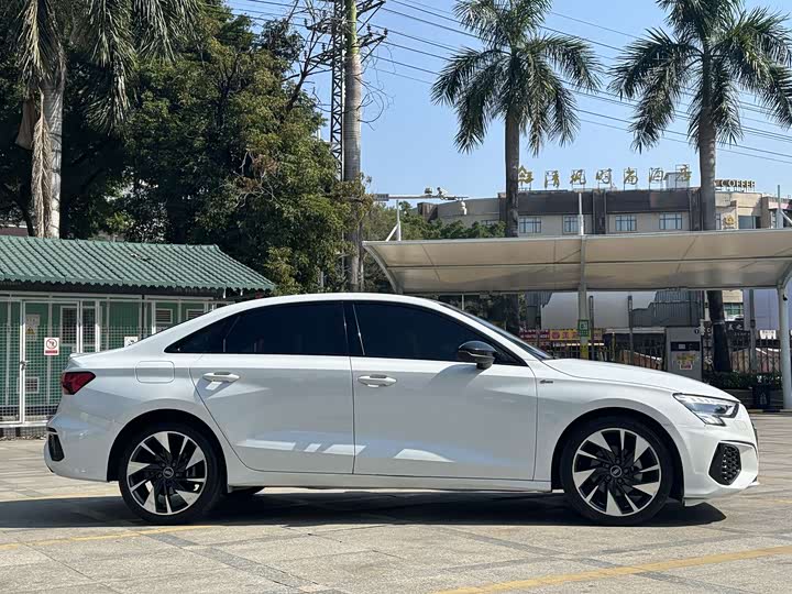 Фото 4 - Audi A3