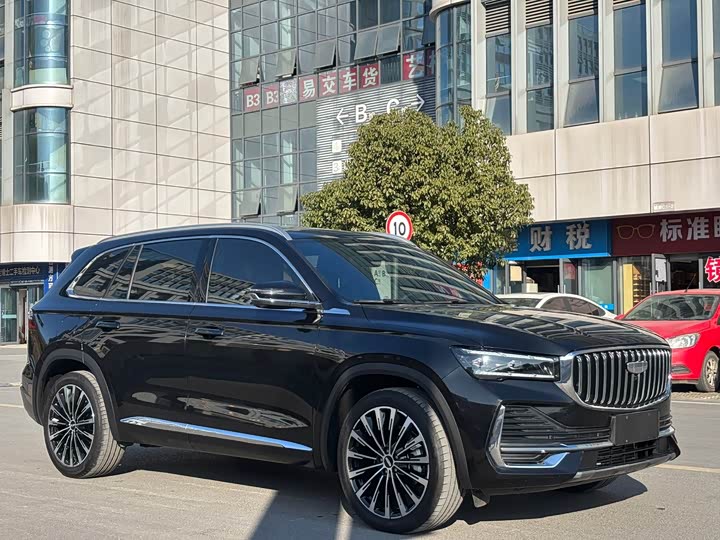 Фото 2 - Geely Monjaro