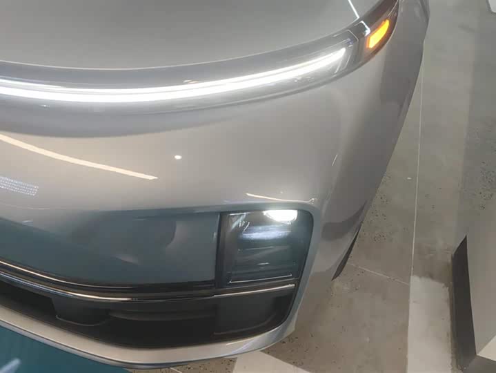 Фото 5 - LiXiang L8