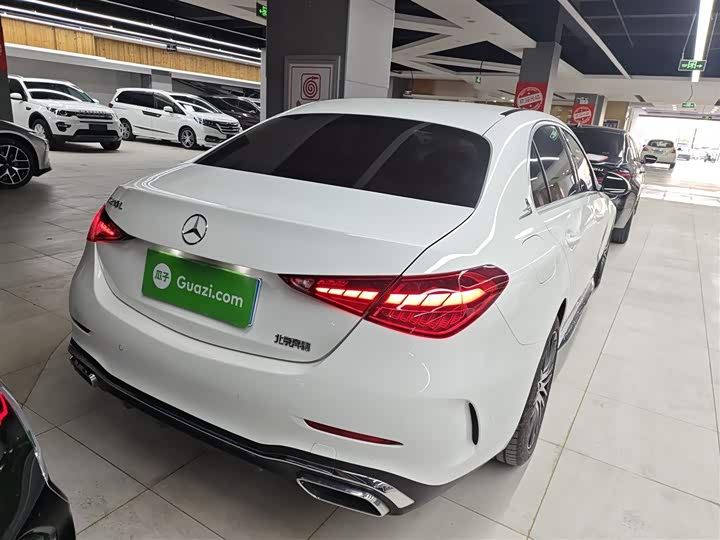 Фото 7 - Mercedes-Benz C-Class