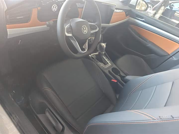 Фото 9 - Volkswagen Bora