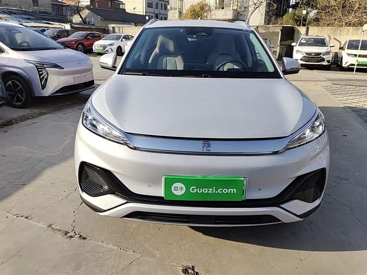 Фото 3 - BYD Yuan Plus