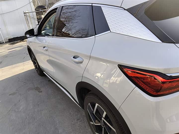 Фото 5 - BYD Yuan Plus