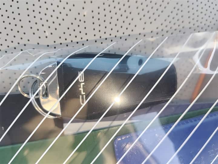 Фото 9 - BYD Yuan Plus