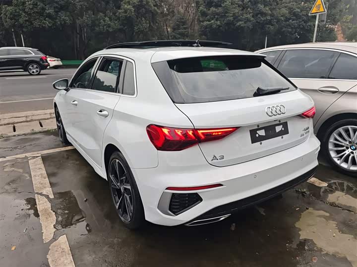 Фото 5 - Audi A3