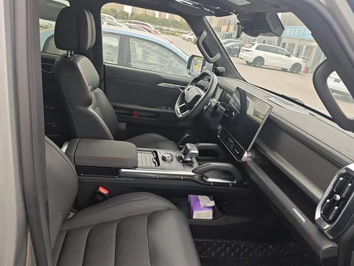 Фото 8 - Jetour T2