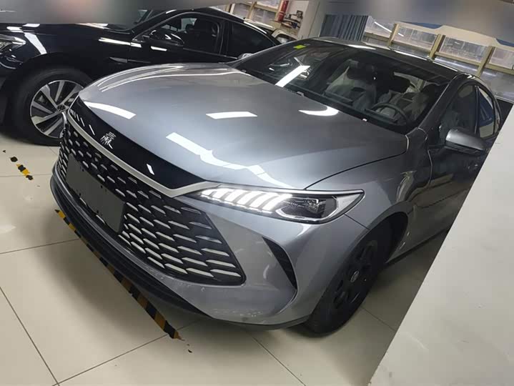 Фото 1 - BYD Qin Plus