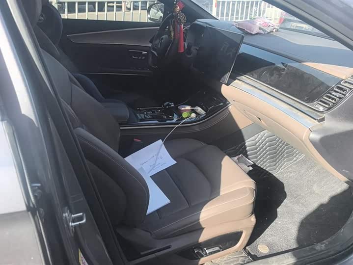 Фото 8 - BYD Han