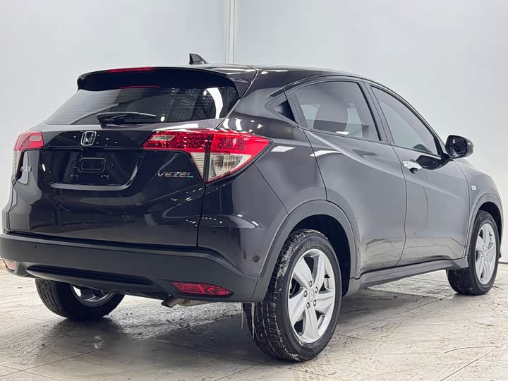 Фото 6 - Honda Vezel