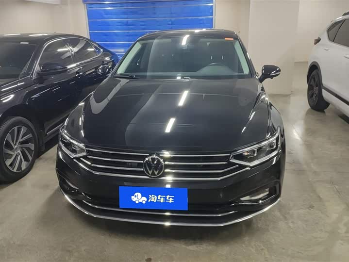 Фото 2 - Volkswagen Magotan