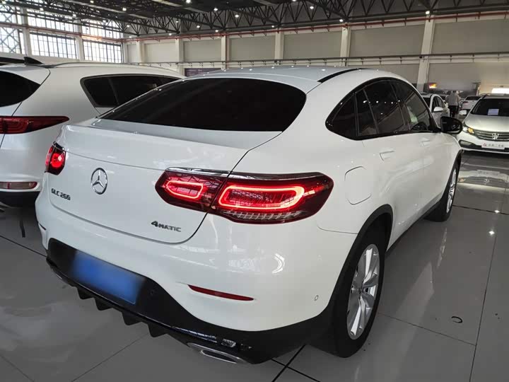 Фото 7 - Mercedes-Benz GLC-Class Coupe